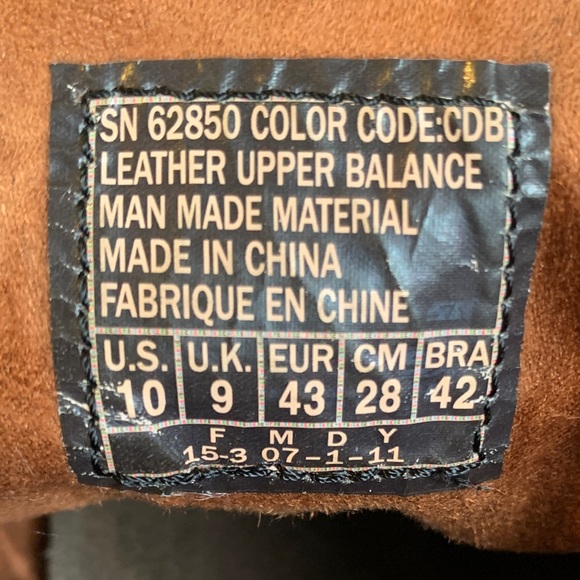 Skechers Size 10 Brown Leather Shoes - Picture 2 of 4